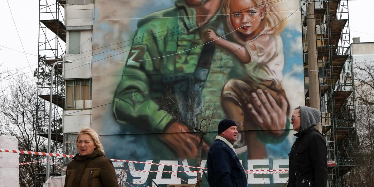 Tracing the Evolution of Russian Hybrid Warfare