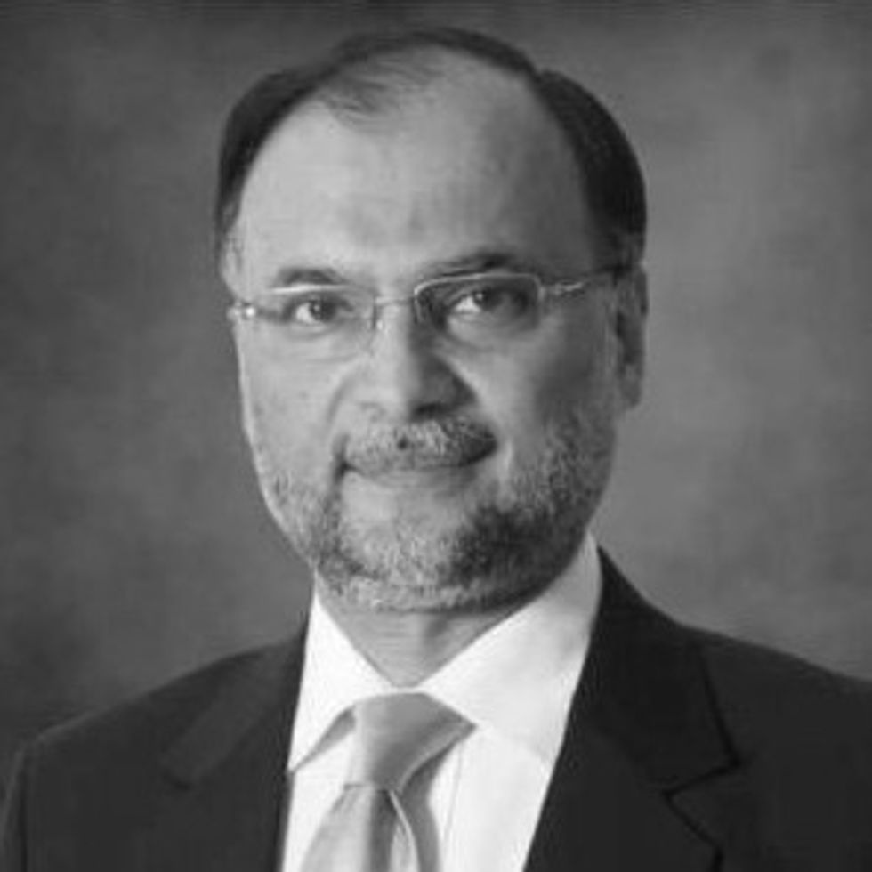 Ahsan Iqbal bw