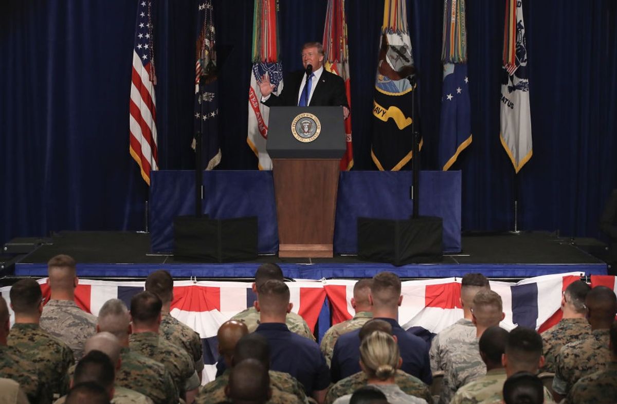 Clapper, Winnefeld: Trump Can’t Escape Nation Building in Afghanistan