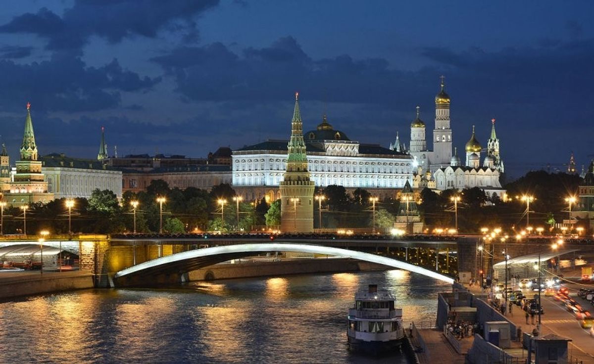 Former Diplomats: U.S. Embassy Staff in Moscow Will Rise to the Challenge