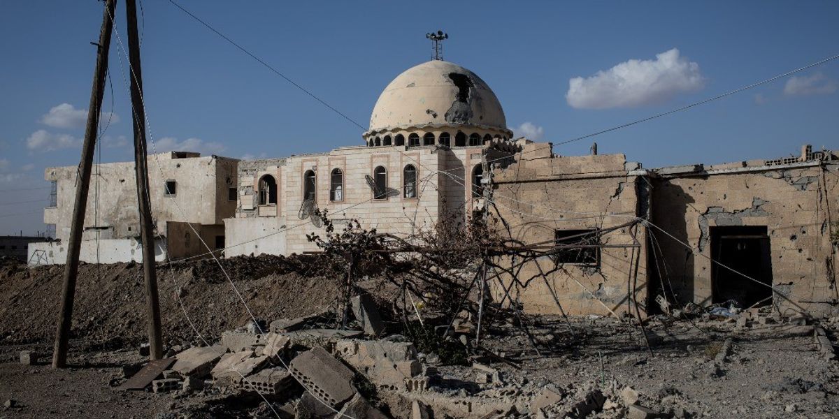 In or Out? Mixed Signals from Trump Administration on Syria