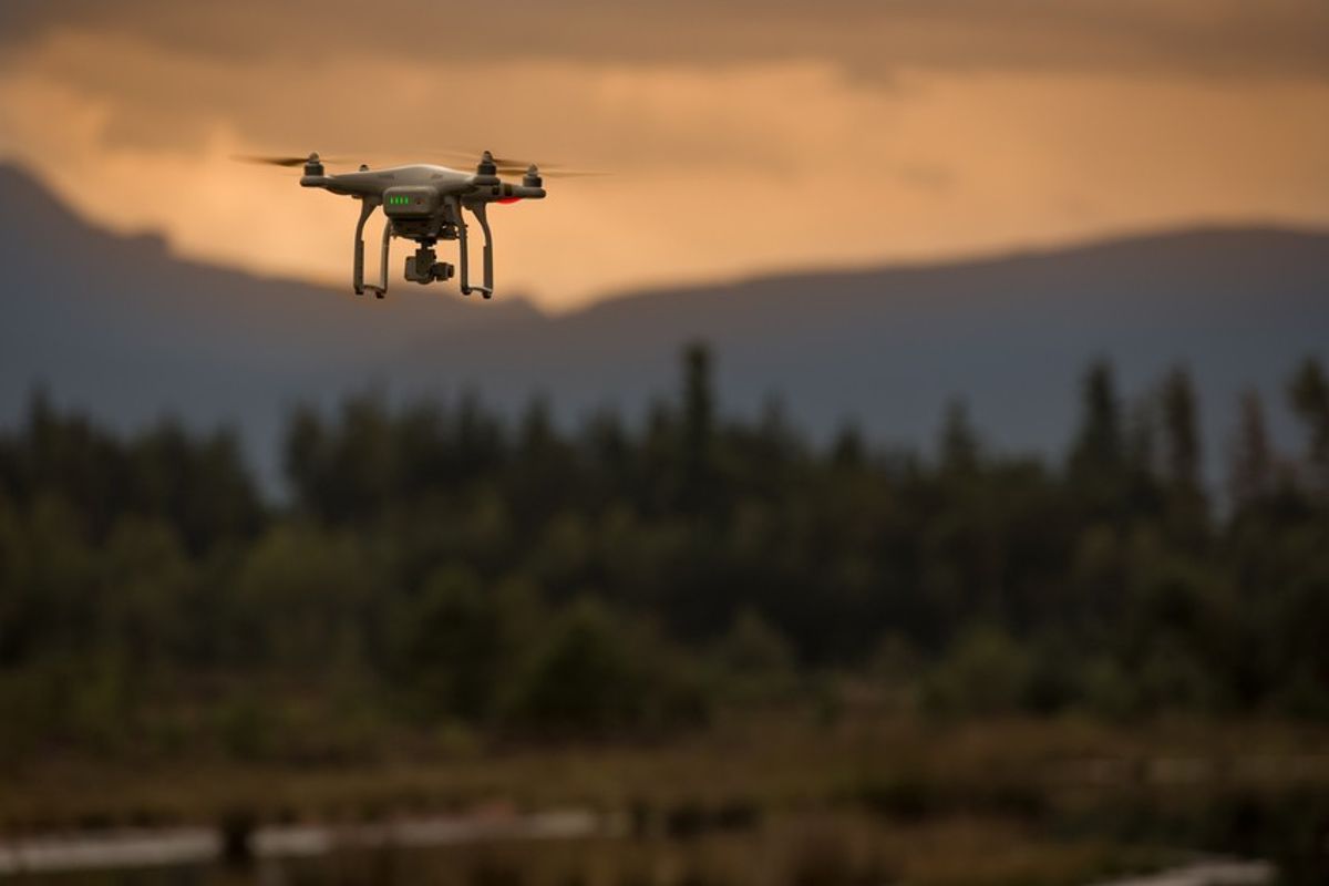 Insurgent Use of Unmanned Aerial Systems: A Cat-and-Mouse Game