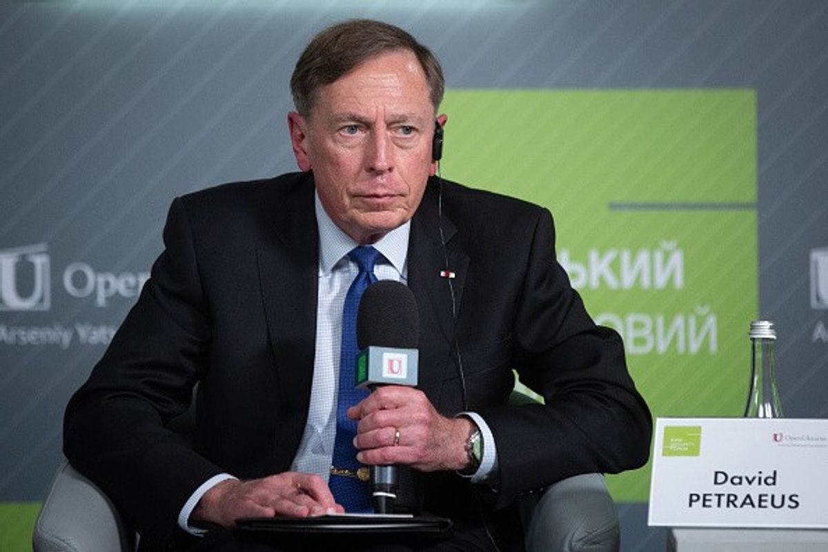 Petraeus Praises Ukraine Innovation: 'Tomorrow's Technology for Today's Wars'