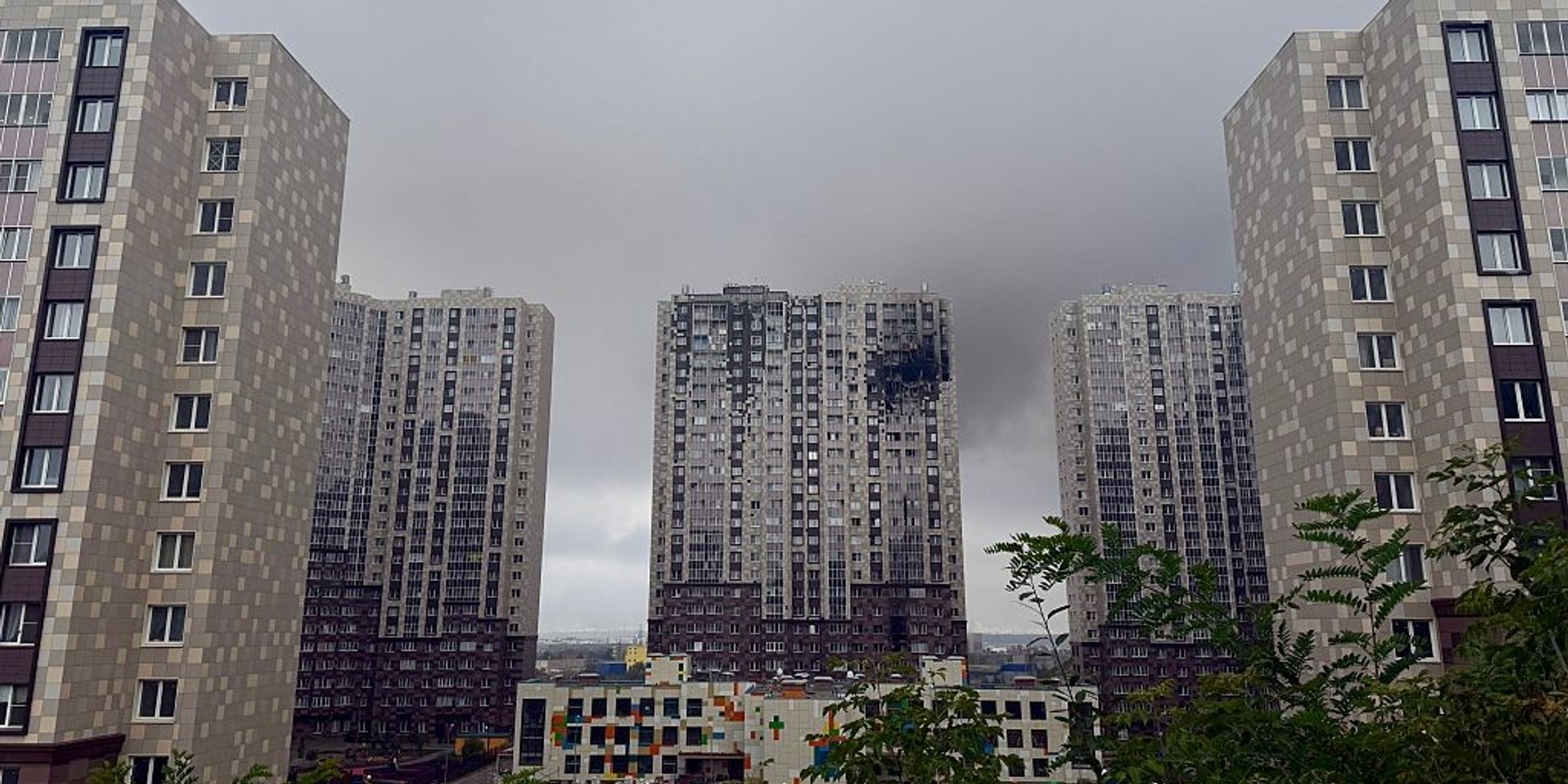 RUSSIA-UKRAINE-CONFLICT A view shows a damaged multi-storey apartment building following a drone attack in Kotelniki in the Moscow region on September 20, 2026. Hundreds of drones targeting Moscow and its surrounding region killed at least two people and damaged a major refinery on the final day of the country's parliamentary elections, the authorities said on September 20, 2026. (Photo by AFP via Getty Images)