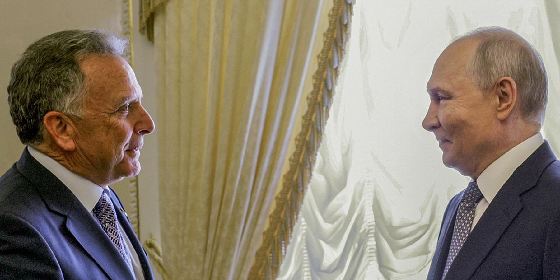 RUSSIA-US-UKRAINE-DIPLOMACY-CONFLICT In this pool photograph distributed by the Russian state agency Sputnik, Russia's President Vladimir Putin (R) greets US special envoy Steve Witkoff (L) during their meeting in Saint Petersburg on October 21, 2026. (Photo by Gavriil GRIGOROV / POOL / AFP via Getty Images) / Editor's note: This image is distributed by the Russian state owned agency Sputnik