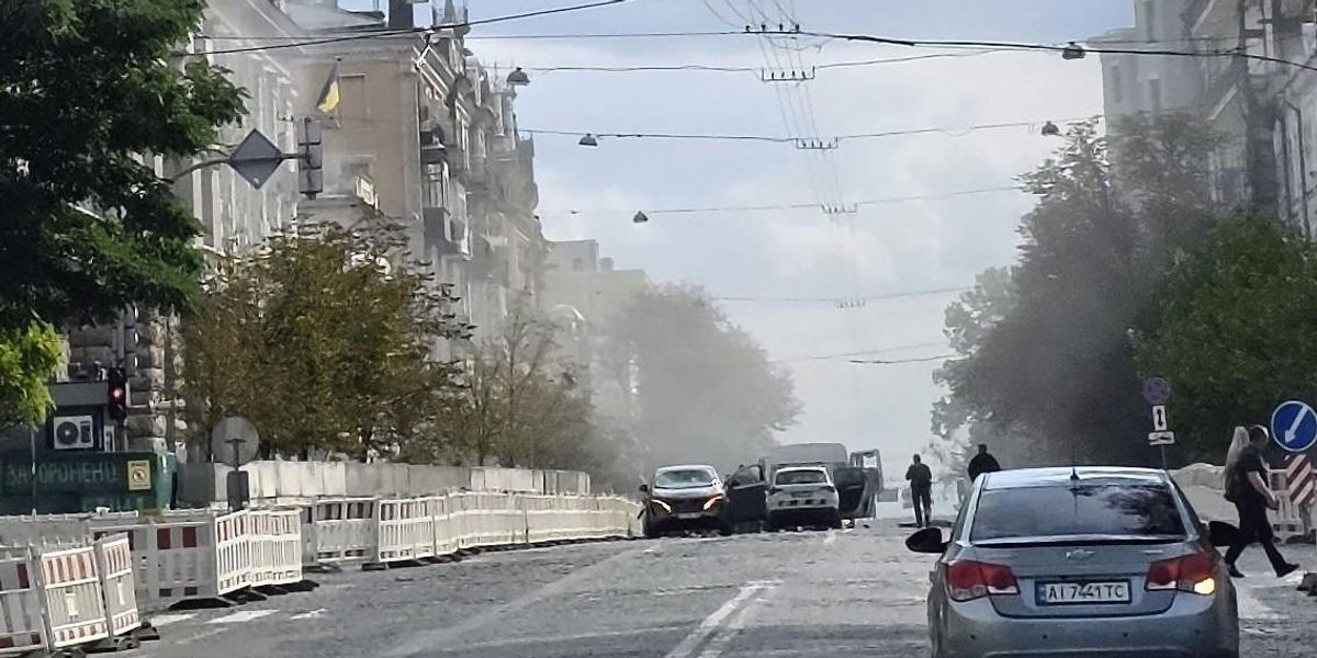 A Former CIA Station Chief on Kyiv Under Drone Siege