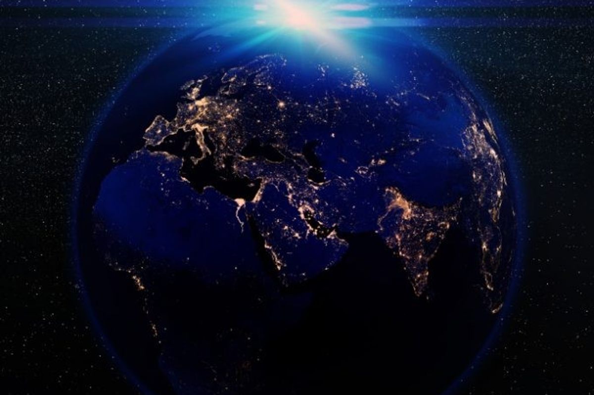 The World in 2016: Opportunities and Risks