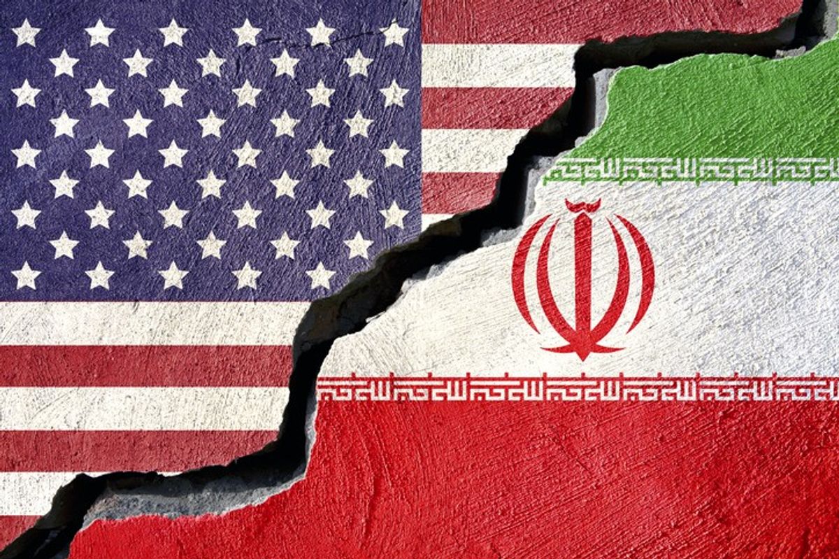 <p>U.S. and Iran Flags</p>
