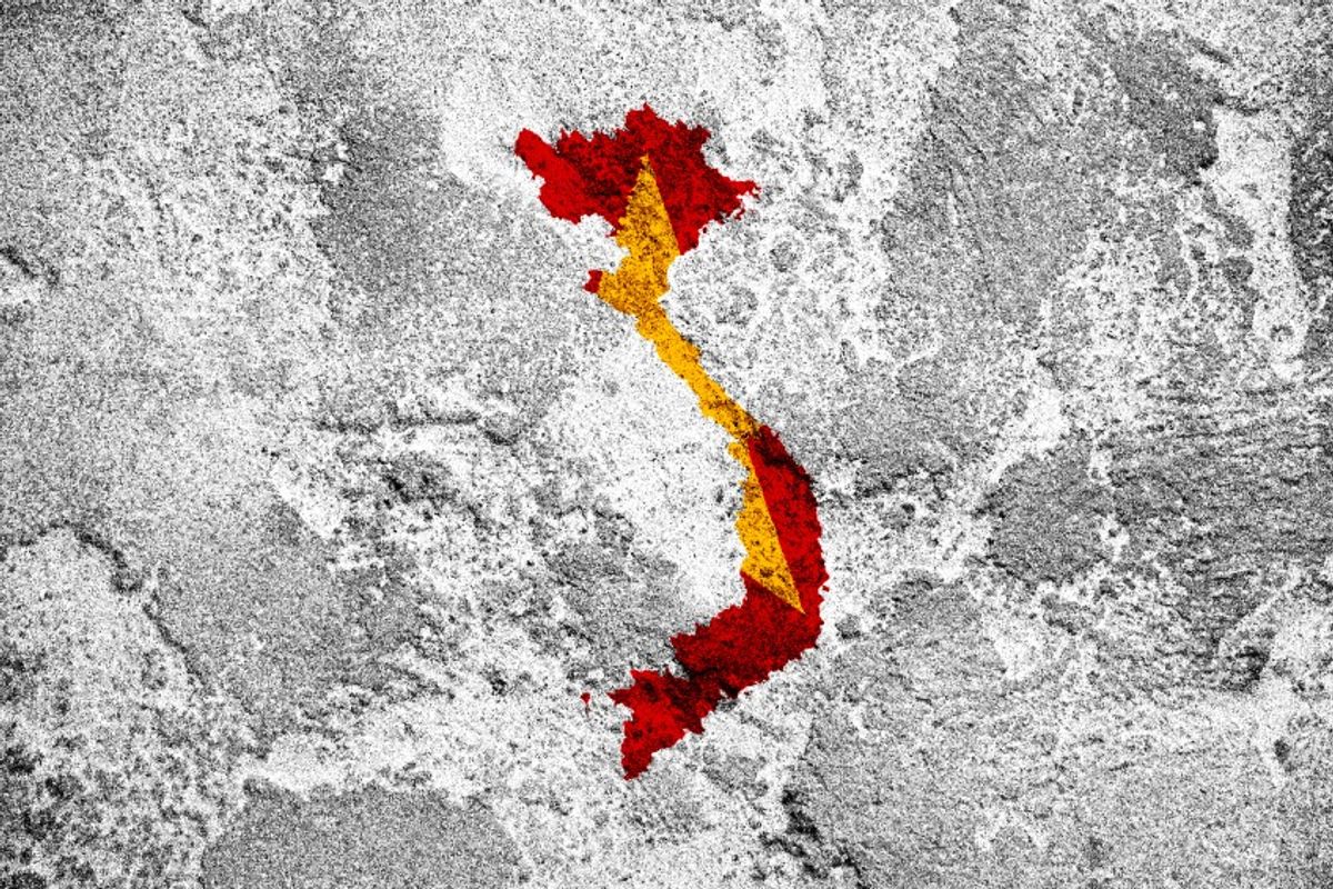 U.S. Fully Lifts Vietnam Arms Embargo