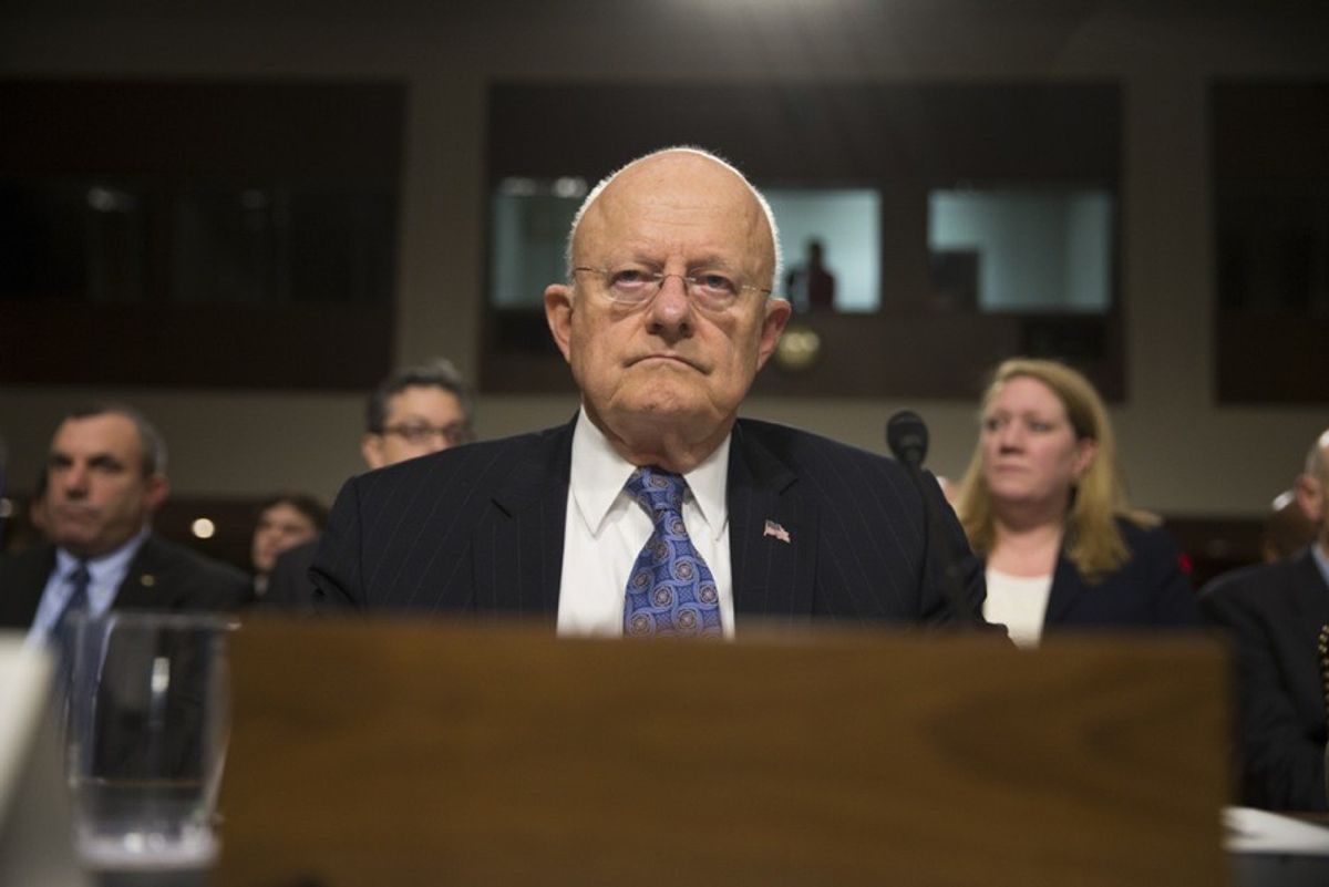 U.S. Top Spy Clapper "Rolling Out the Door"