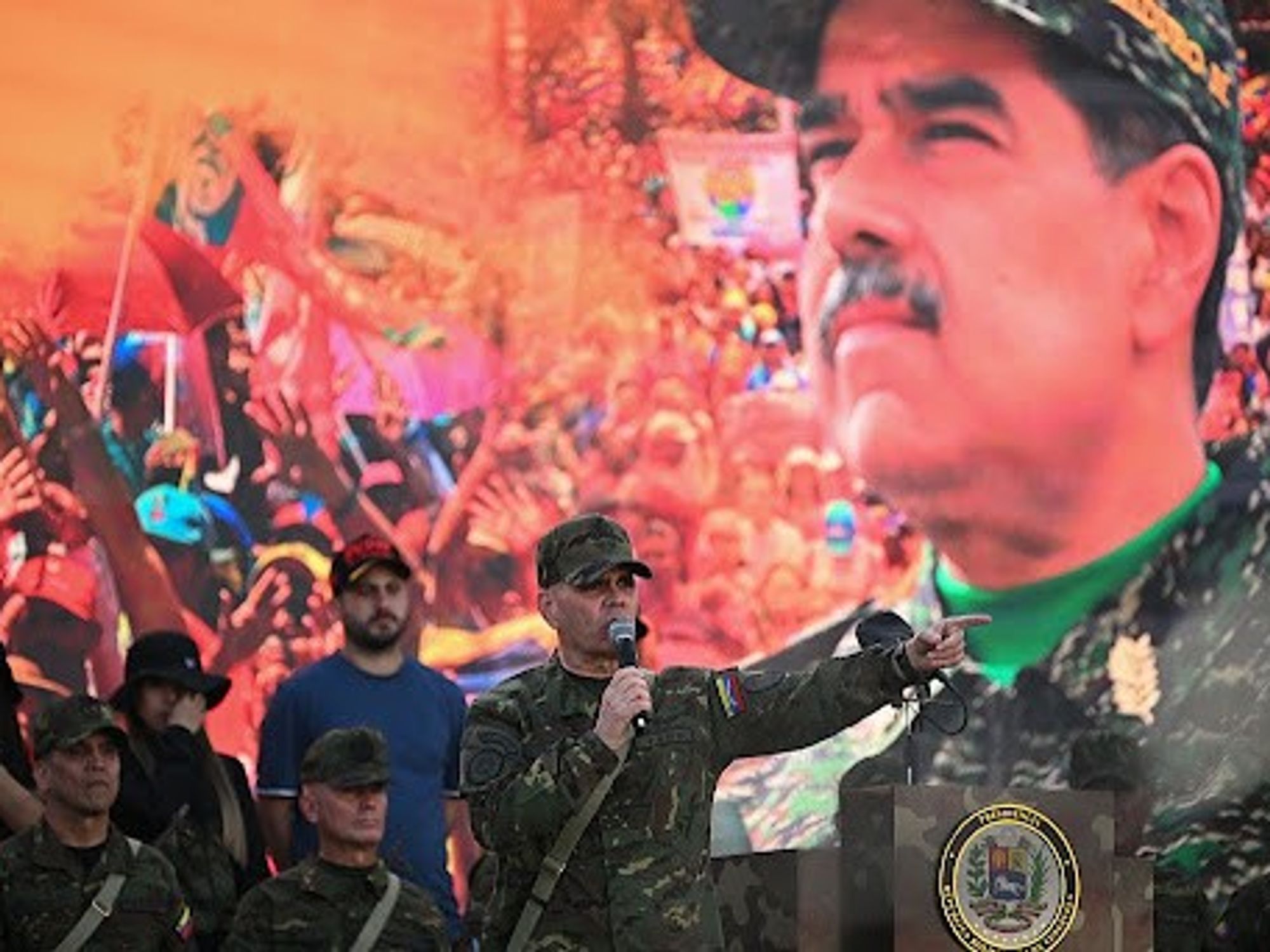 Former CIA Station Chief on the Trump Administration’s Caribbean Strategy