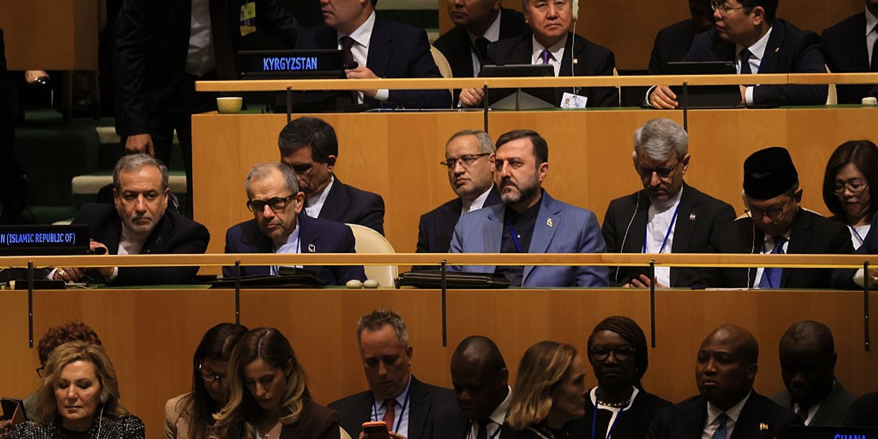 World Leaders Gather For United Nations General Assembly NEW YORK, NEW YORK - SEPTEMBER 22: Iran Foreign Minister Abbas Araghchi (L) along with other delegates attends the 81st session of the United Nations (U.N.) General Assembly at U.N. Headquarters on September 22, 2026 in New York City. World leaders have gathered in New York for the annual session of the United Nations General Assembly, with this year's global issues ranging from the threat of artificial intelligence to the continued wars in Ukraine and Gaza. (Photo by Spencer Platt/Getty Images)