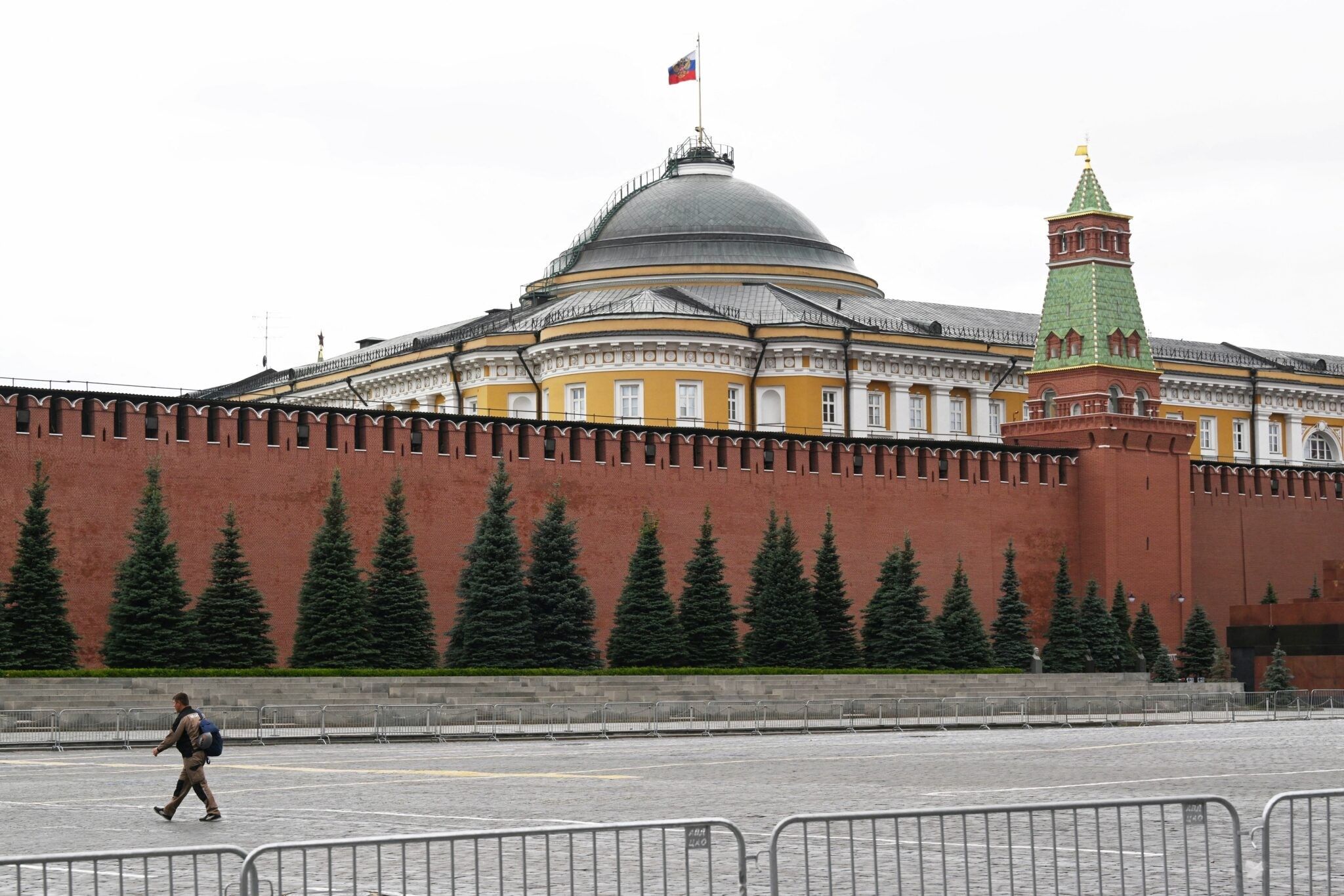 Blindsided by U.S. Ukraine Vote, Kremlin Scrambles to Respond