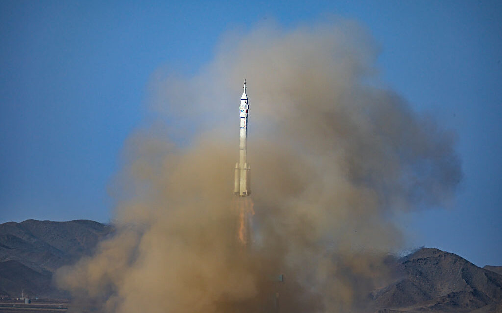 shenzhou-20-space-launch-rocket-china-1024x640.jpg